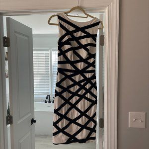 Tadashi Shoji (M) Black And White Bodycon Bandage Dress